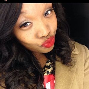 Meet your Posher, Chaneya